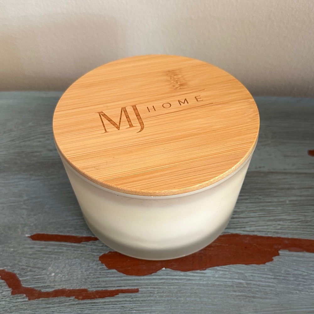 MJ Home Candle